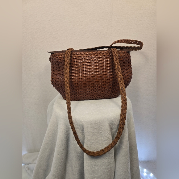 NWOT ELLEPI Brown Leather Woven Shoulder Bag Lined Zipped. Made In ITALY - Picture 2 of 11